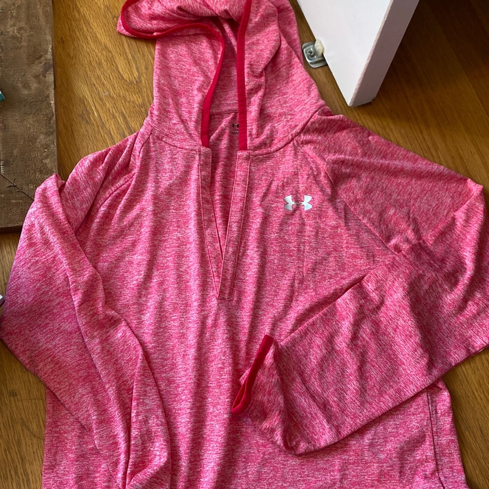 Under armour long sleeve hooded pink pullover